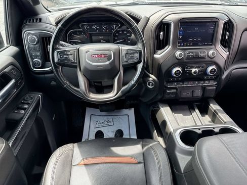 Used 2023 GMC Sierra 2500 AT4 w/ AT4 Preferred Package AWD/4WD image 14