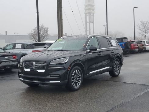 Certified 2023 Lincoln Aviator Reserve w/ Elements Package Plus image 2