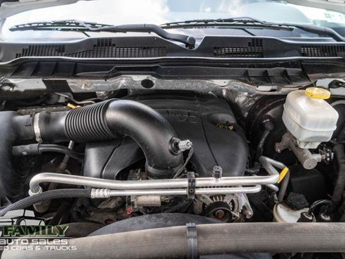 Used 2017 RAM 2500 SLT AWD/4WD image 17