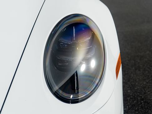 Used 2025 Porsche 911 Carrera 4 GTS image 23