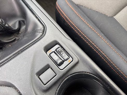 Used 2023 Subaru Crosstrek 2.0i Premium image 29