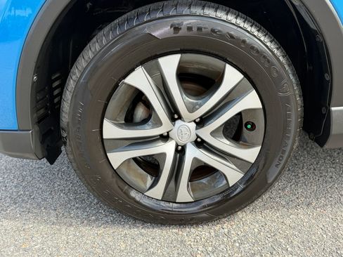 Used 2018 Toyota RAV4 LE image 12