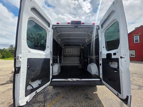 Used 2016 RAM ProMaster 1500 w/ Interior Convenience Group image 25