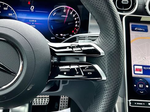 Used 2025 Mercedes-Benz GLC 350e 4MATIC image 24