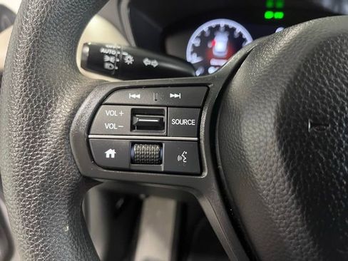 Used 2023 Honda HR-V LX image 25