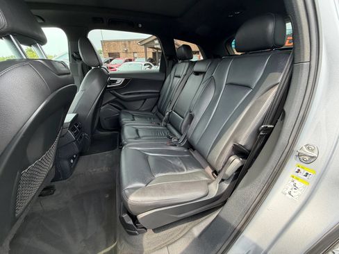 Used 2018 Audi Q7 2.0T Premium Plus w/ Premium Plus Package AWD/4WD image 12