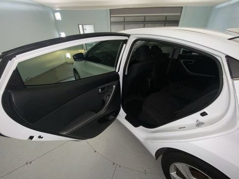 Used 2016 Hyundai Elantra Value Edition FWD image 22
