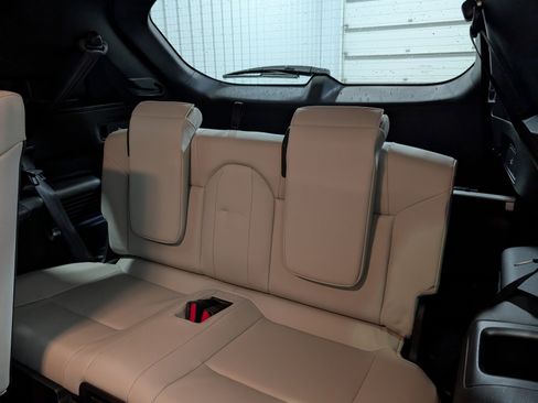 Used 2023 Mitsubishi Outlander SEL 40th Anniversary image 10