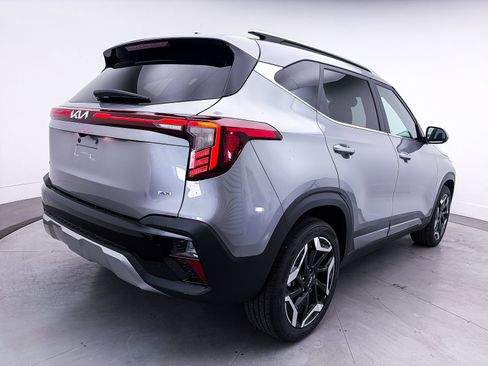 Certified 2025 Kia Seltos SX AWD/4WD image 17