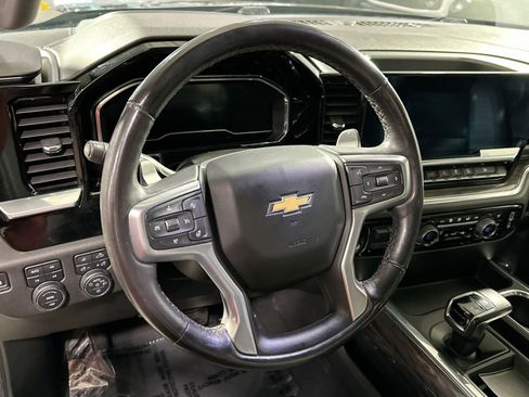 Used 2022 Chevrolet Silverado 1500 LTZ image 19