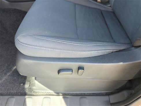 Certified 2023 Nissan Frontier SV w/ Midnight Edition Package image 27