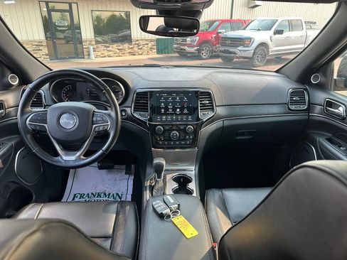 Used 2020 Jeep Grand Cherokee High Altitude AWD/4WD image 25