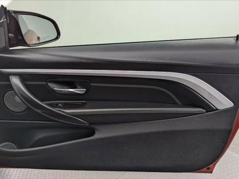 Used 2020 BMW M4 Convertible w/ Competition Package image 22