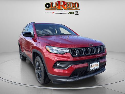 New 2026 Jeep Compass Latitude image 1