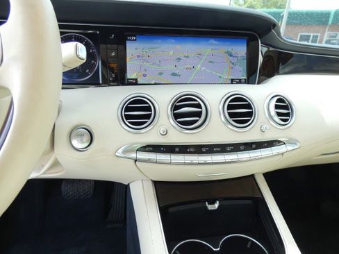 Used 2017 Mercedes-Benz S 550 Cabriolet image 16