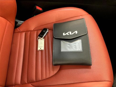 Used 2023 Kia Sportage SX AWD/4WD image 35