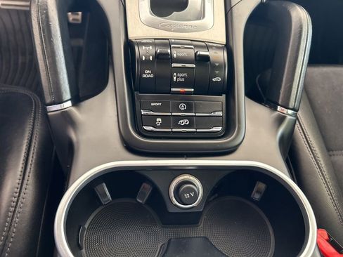 Used 2016 Porsche Cayenne GTS image 54