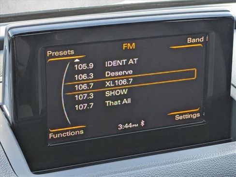 Used 2018 Audi Q3 2.0T Premium w/ Convenience Package image 14