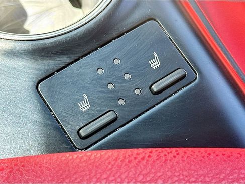 Used 2019 Toyota Camry XSE image 19