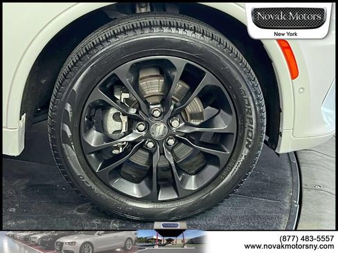 Used 2023 Dodge Durango R/T AWD/4WD image 9
