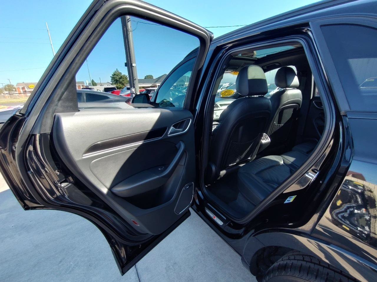 Used 2018 Audi Q3 2.0T Premium Plus FWD image 31