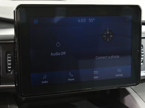 Used 2023 Ford Explorer XLT w/ Equipment Group 202A image 29