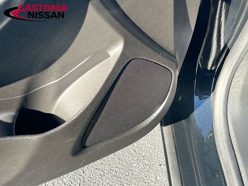 Used 2024 Chevrolet Malibu LT image 25