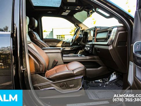 Used 2024 Ford F450 King Ranch w/ FX4 Off-Road Package image 19