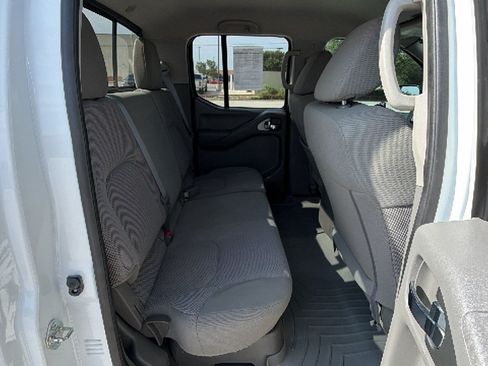 Used 2019 Nissan Frontier SV w/ Value Truck Package RWD image 26