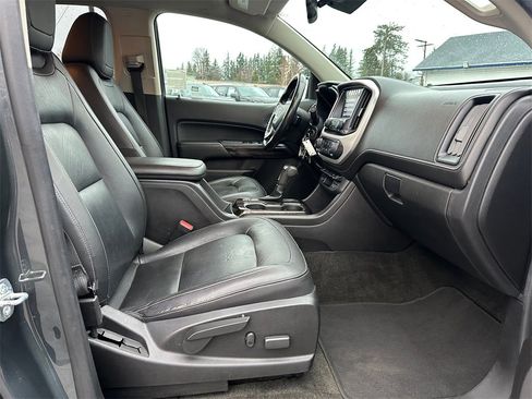 Used 2017 GMC Canyon SLT w/ Driver Alert Package image 12