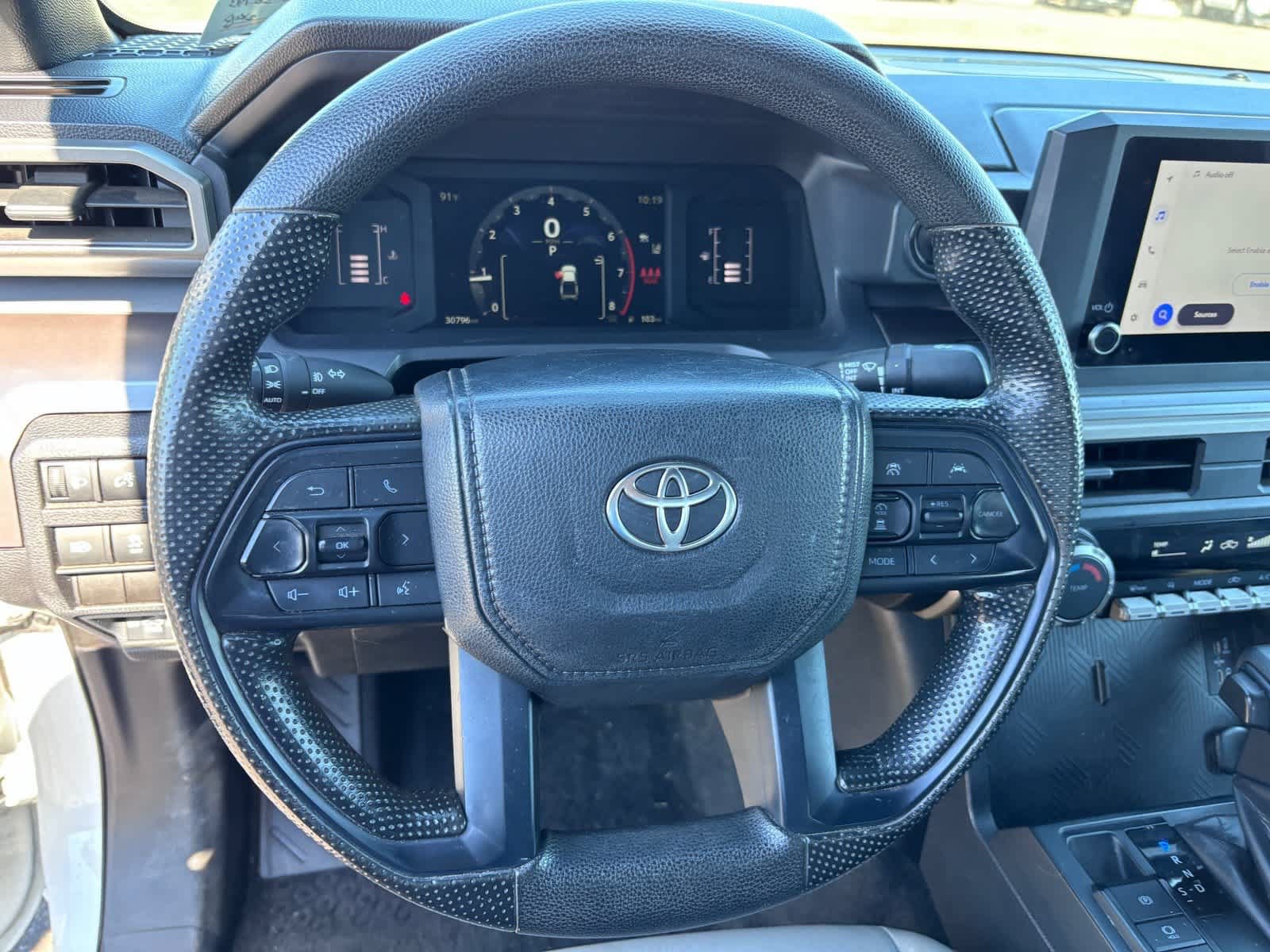 Used 2024 Toyota Tacoma SR5 RWD image 17
