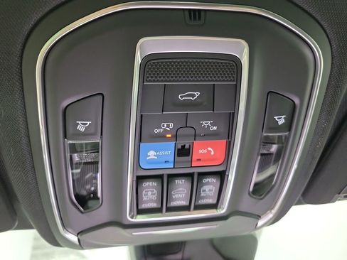 New 2026 Jeep Grand Cherokee Limited AWD/4WD image 20
