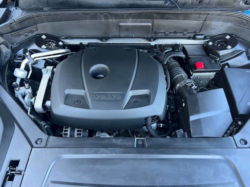 Used 2019 Volvo XC90 T6 Momentum w/ Protection Package image 30