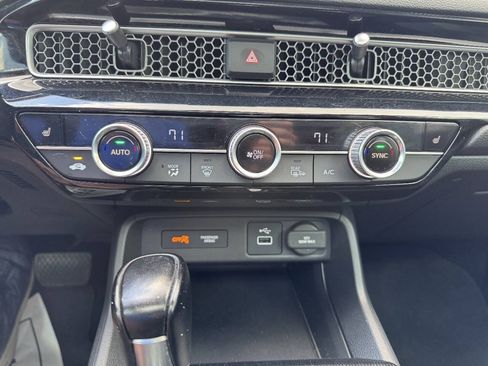 Used 2022 Honda Civic EX image 23