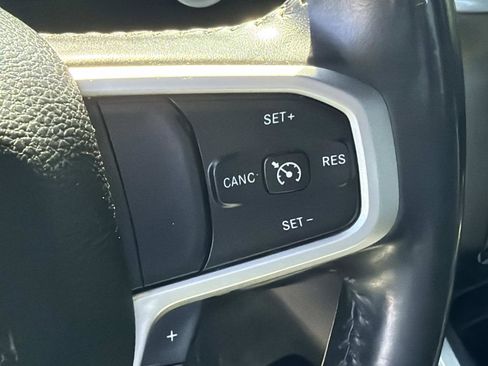 Used 2021 RAM 1500 Big Horn AWD/4WD image 7
