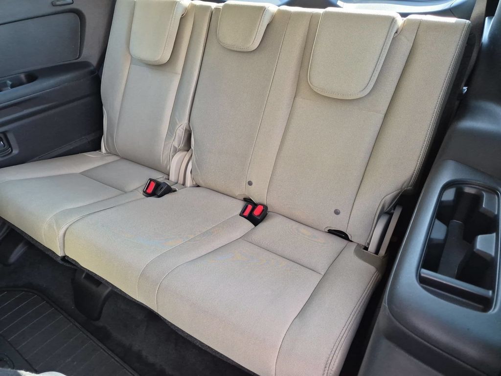 Used 2023 Subaru Ascent Premium w/ Convenience Package AWD/4WD image 25
