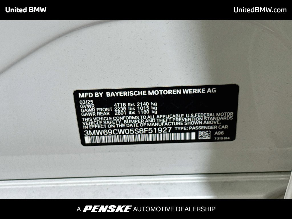 Certified 2025 BMW 330i Sedan RWD image 22