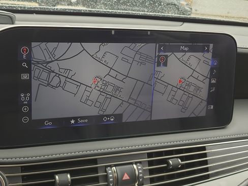 Used 2022 Lexus LS 500h AWD w/ Luxury Package image 27