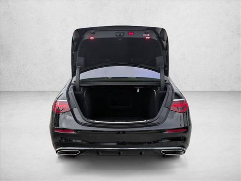 Certified 2022 Mercedes-Benz S 580 4MATIC Sedan image 6