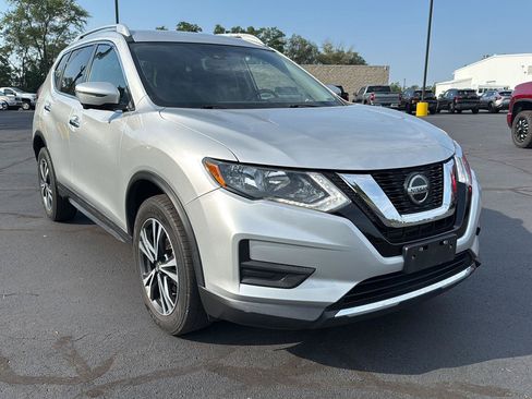 Used 2020 Nissan Rogue SV w/ Premium Package AWD/4WD image 7