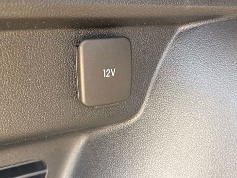 Used 2022 Ford Escape SE image 13