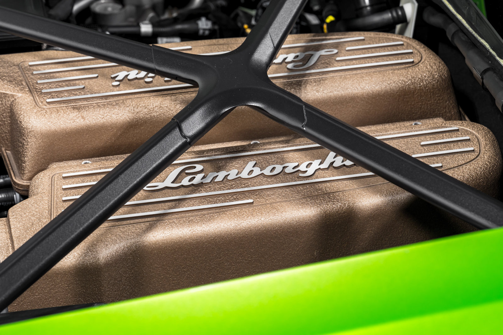Used 2023 Lamborghini Huracan STO RWD image 58