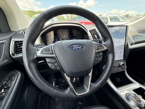 Certified 2024 Ford Edge SEL AWD/4WD image 14