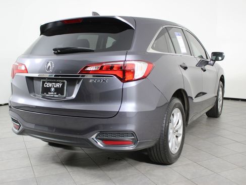 Used 2018 Acura RDX w/ Tech & AcuraWatch Plus Pkg image 9