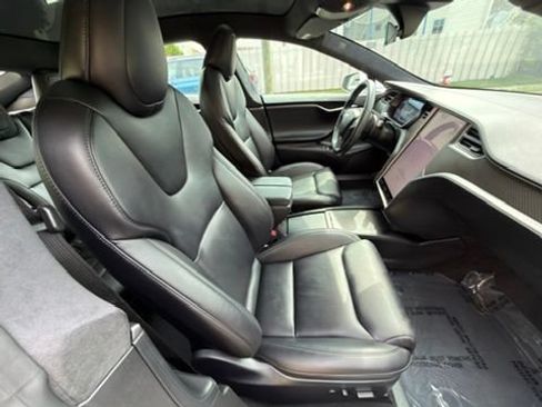 Used 2020 Tesla Model S Performance AWD/4WD image 30