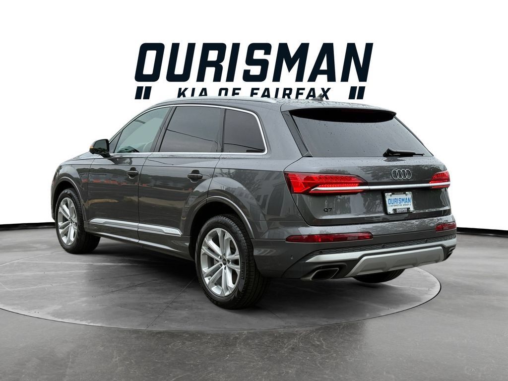 Used 2025 Audi Q7 3.0T Premium Plus AWD/4WD image 4