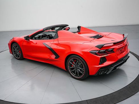Used 2023 Chevrolet Corvette Stingray Premium Conv w/ Z51 Performance Package RWD image 6