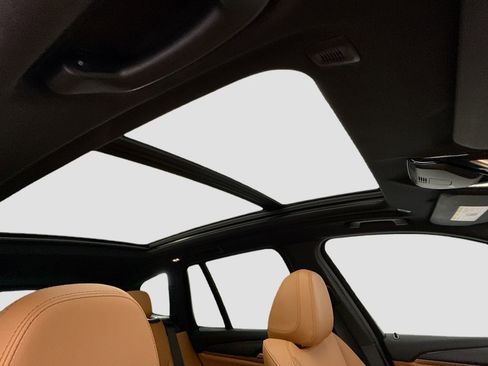 Used 2024 BMW X3 sDrive30i w/ Convenience Package image 17