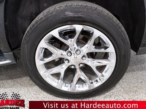 Used 2018 GMC Yukon XL SLT w/ Premium Edition RWD image 10