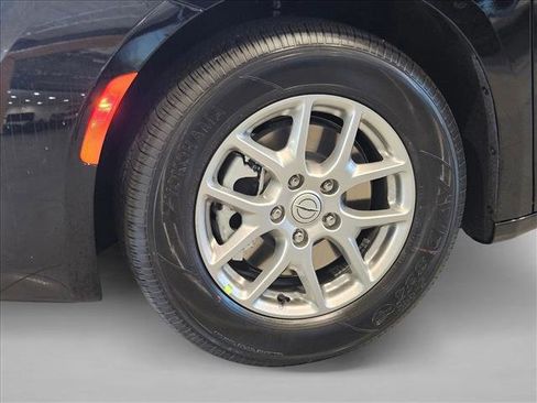 New 2026 Chrysler Voyager LX image 8